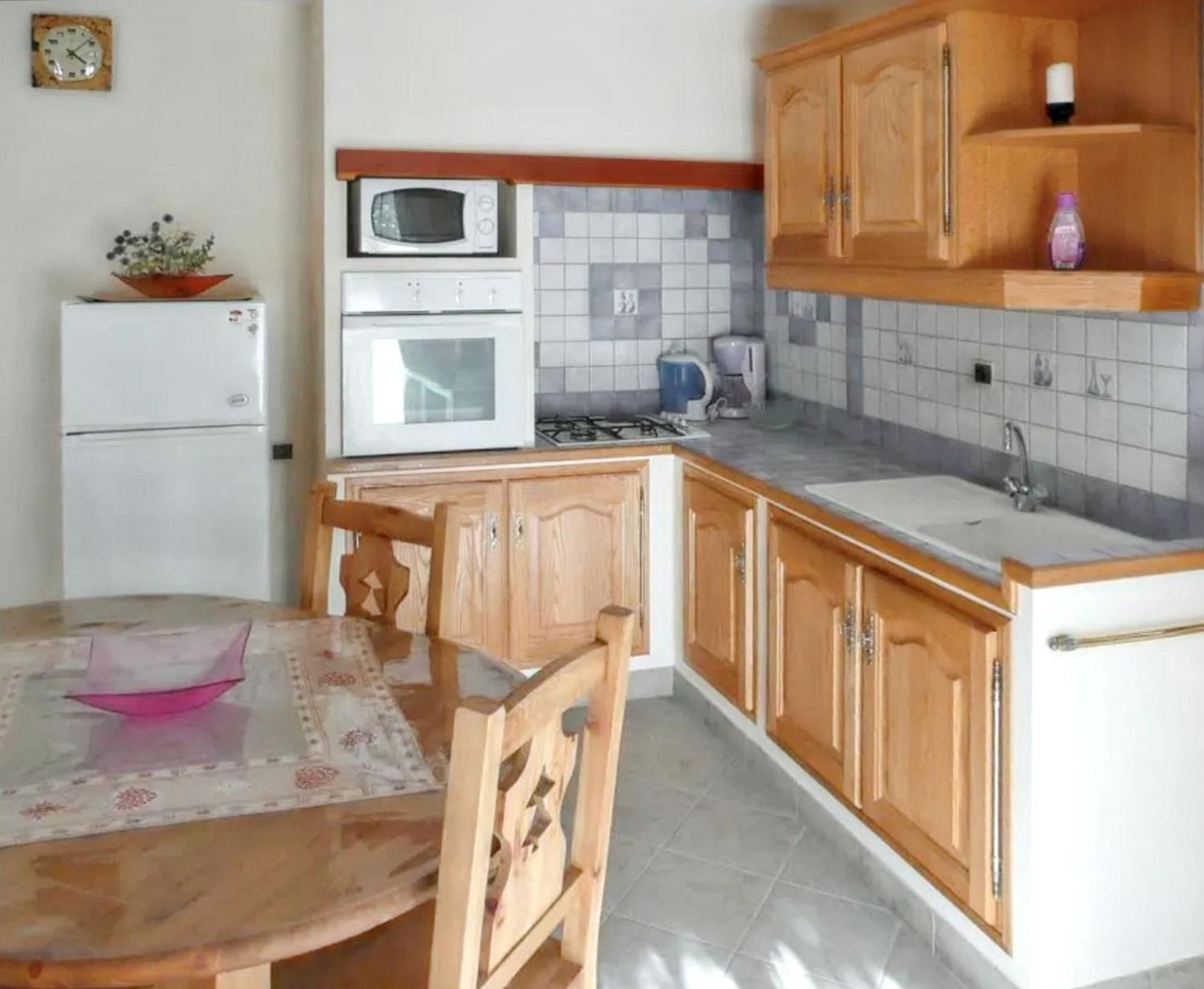 Appartement Paisible A Saint-Crepin Avec Vue Sur La Montagne Екстериор снимка