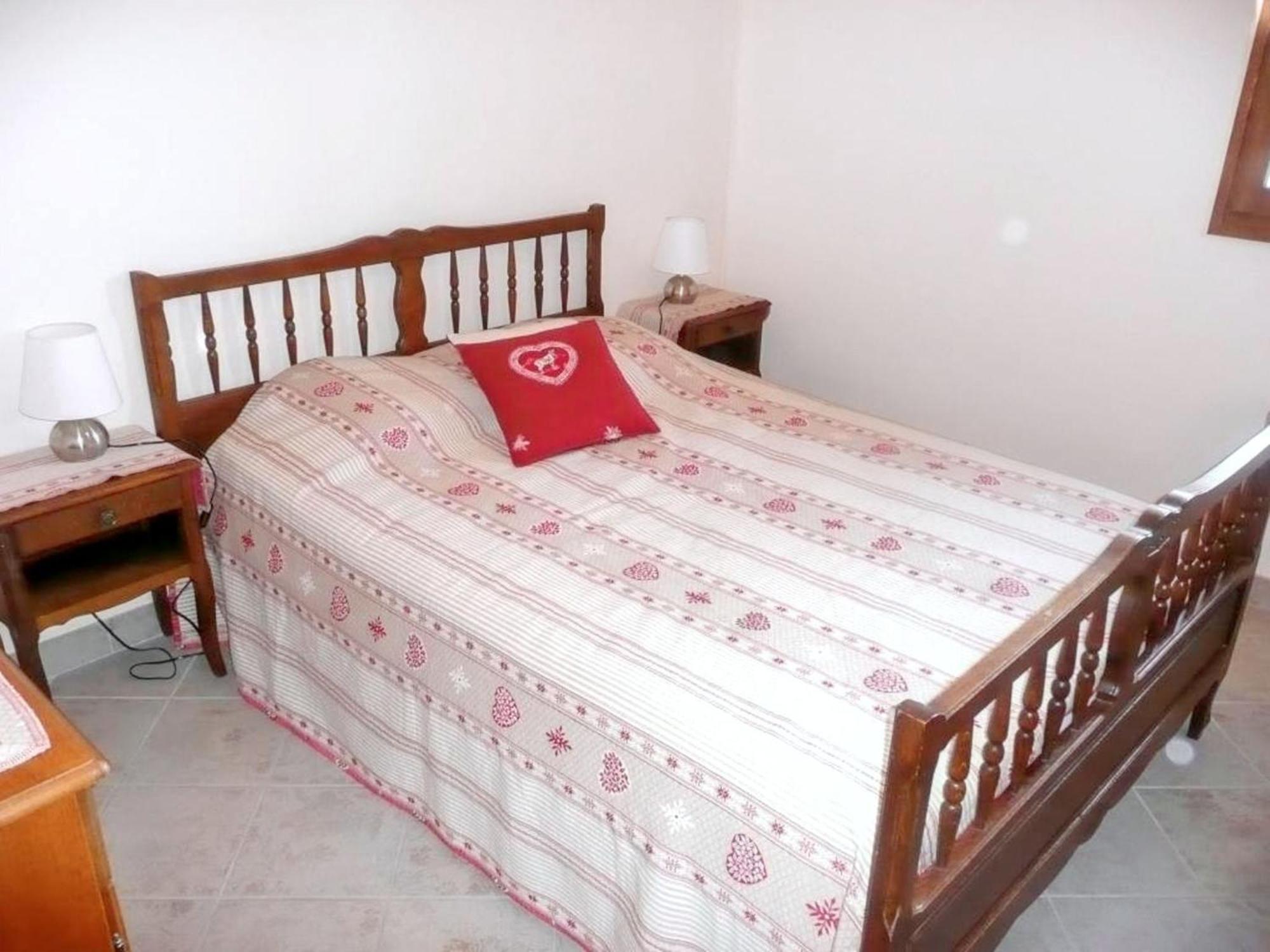 Appartement Paisible A Saint-Crepin Avec Vue Sur La Montagne Екстериор снимка